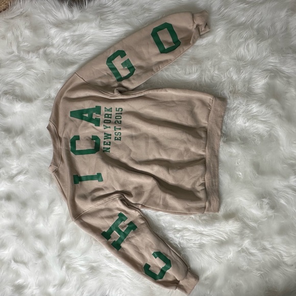 SHEIN Chicago Sweatshirt - Picture 2 of 3